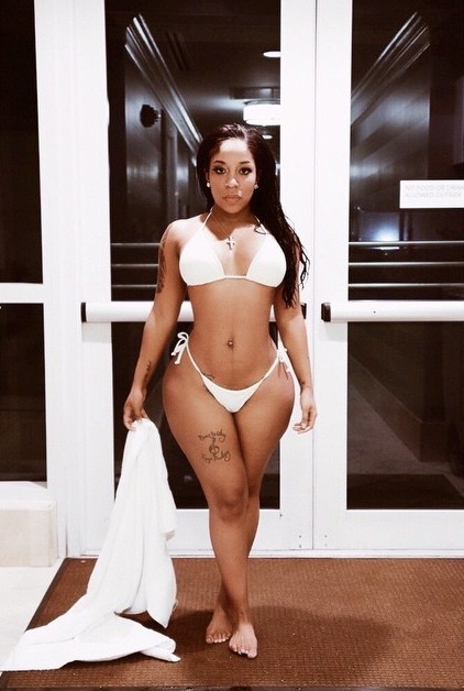 1sograteful:  Hip Game on 🔒  Sexxxy thick
