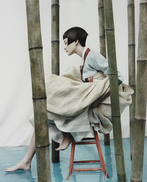 jinxproof: ph. Kyung Soo for Vogue Korea, 2007 