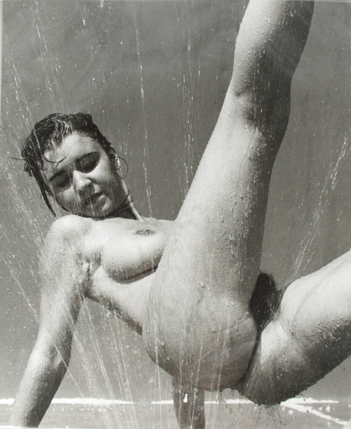 XXX dardant-universe:  André De Dienes   photo