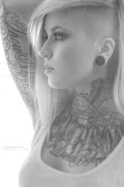 Tattoo'd ladies&metal