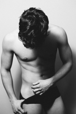 torturin:  gonevirile:  El Ego by Indestructible Factory for Fashionably Male  b &amp; w b l o g, following back everyone
