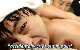 yuhwan:#anxiety: when you endure an excruciating body scrub because you’re too afraid to say it hurt