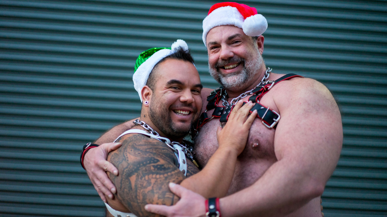 noodlesandbeef:  Alpha Santa needs a caption?   Santa decided to try a new look this