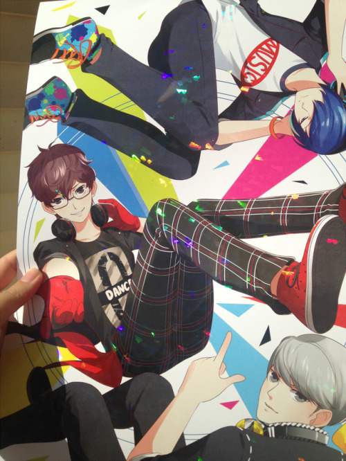I’ve also finished my Persona Dancing prism print! I’ll be selling this on my tictail too!Check it o