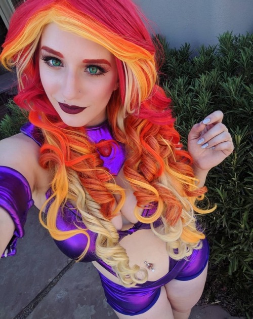 Swimsuit Starfire by Amberskies