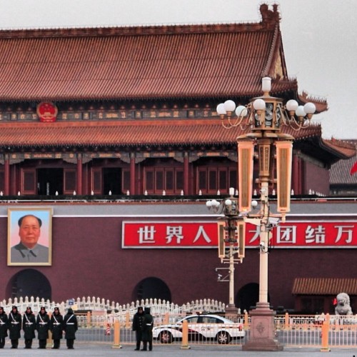 Tiananmen Square, Beijing #Beijing #Tianamensquare #changingoftheguard #China (at Tiananmen Square, 