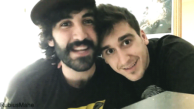 ra-ra-raspy:  chica-shipper:  ra-ra-raspy:  rubiusmahe:  My feelings♥  Hay, que lindos. Dkjjfjg  No puedo con Mangel, no puedo, en serio <3   MANGEL