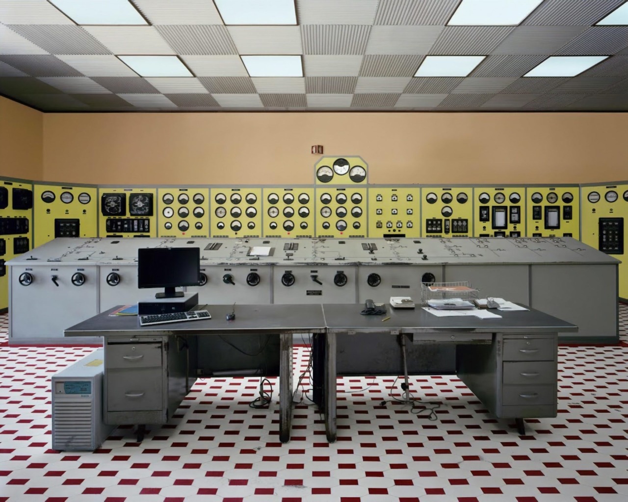 weirdlandtv:Control rooms, power stations, control panels—Soviet era mostly, and