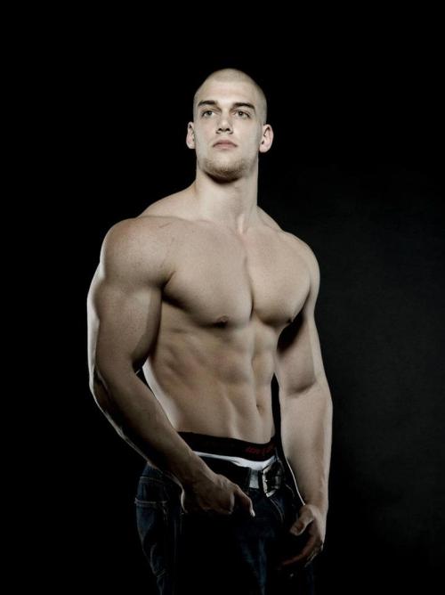 hardbulls:  Mischa Janiec 