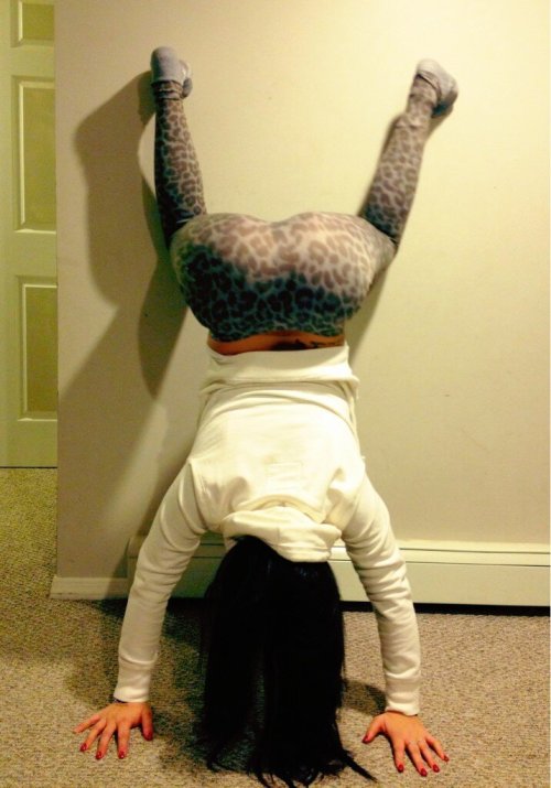 yoga-ass:  nicest ass on the net