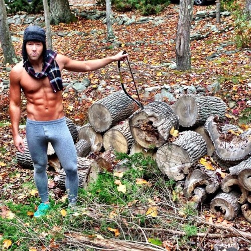 benniedenton:  WELL HELLO Taylor Frey !!