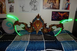 tmirai:  katvalkyriecosplay:Finally done! I’m really happy with the way my Golden Bow turned out (although I definitely wish it was lighter). It’s finally come to life!  Holy shit that is INSANE. Look at that craftsmanship and detailing! That is crazy.