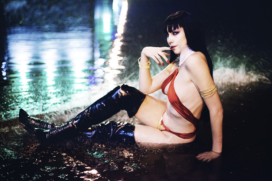 gameraboy:  Lady Death and Vampirella by Fiora-solo-topLadyDeath - Diana Suhova 