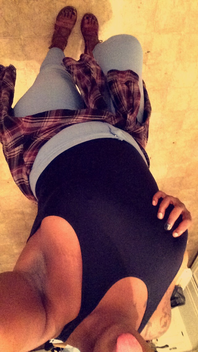 ssymonesays:  Random photoset 👋🏾