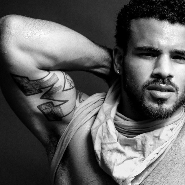 dominicanblackboy:  A hot moment in black and white wit gorgeous sexy hunk Cory Wharton!