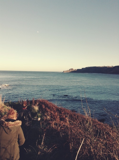 itcouldbepeachy:Runswick Bay, North Yorkshire. 11th January 2014. 