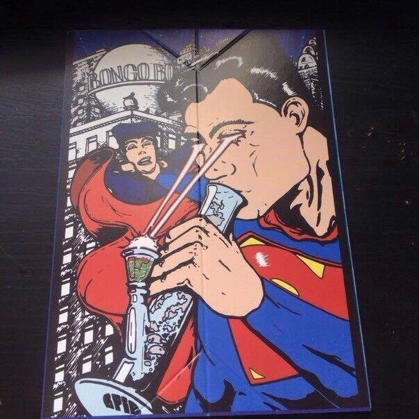 stonnaahh:  I wish, wouldn’t loose another lighter ever