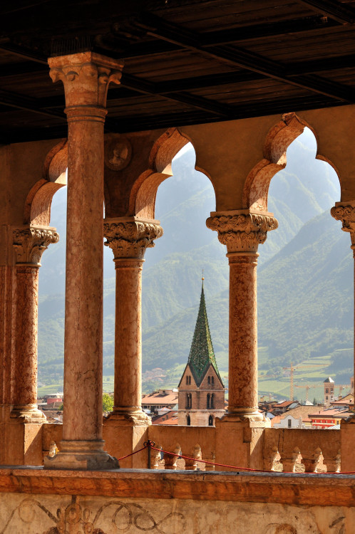 vivalcli:Castello del Buonconsiglio, Trento, Trentino-Alto Adige, Italiaby Iggi Falcon Via Flickr: