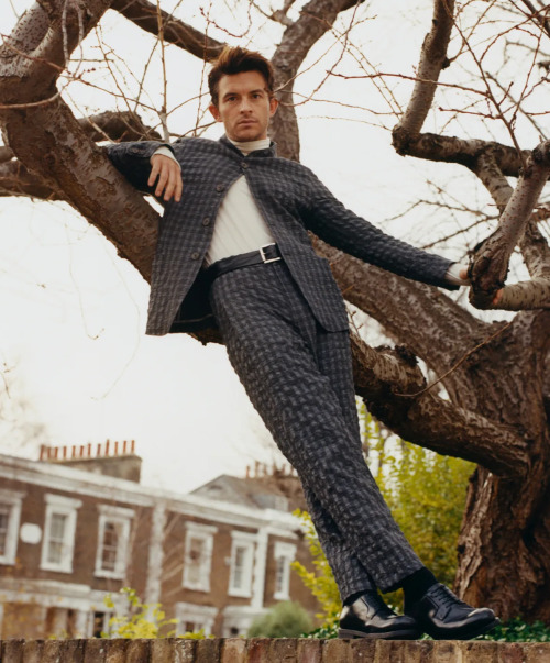 Jonathan Bailey - GQ UK [March 2022]Photography by Ben Parks