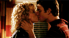 teamnaley:  oth meme:[4/5] ships - Jake Jagielski &amp; Peyton Sawyer &ldquo;I
