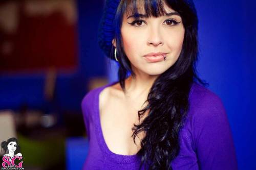 gothiclolicupcakes:  Ilanna Suicide 