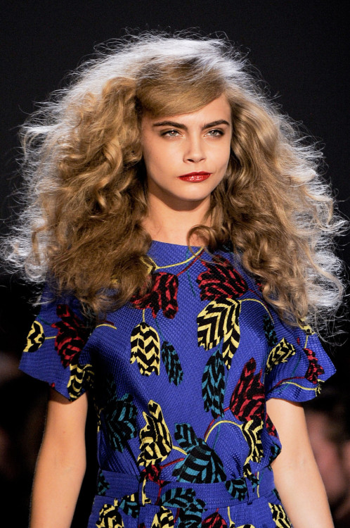 XXX  Big hair at Marc by Marc Jacobs Fall 2013 photo