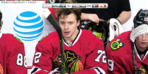 sheercompulsion: December 18, 2016: Messy bread hockey hair 