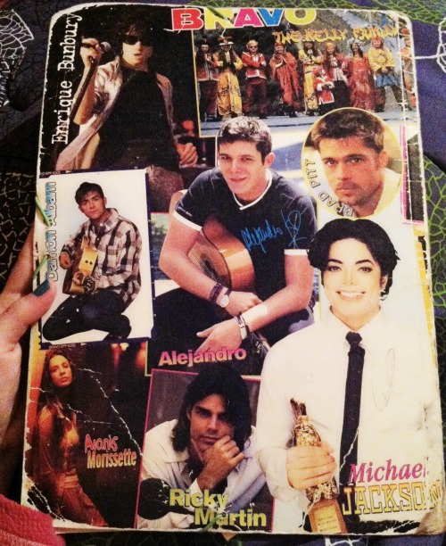 smearedlipstick: I can’t believe I’ve had this folder for like 17 years…My things last forever.