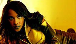 lewisabelle:Badass flarrow ladies