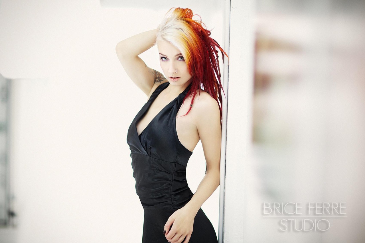 past-her-eyes:  StormyEnt Suicide stormyent.suicidegirls.com for South African SuicideGirls