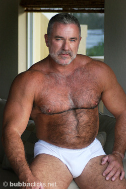 Sexy Daddies And Bears