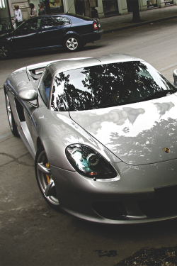 wearevanity:  | Porsche Carrera GT | © 