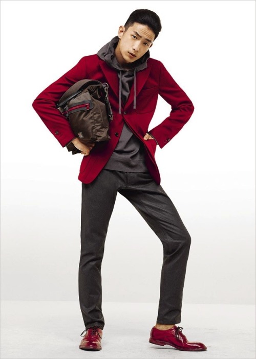 death-by-dior:global-fashions:  Sung Jin Park - DOLCE & GABBANA S/S 2015 LOOKBOOK#sungjinpark #dolce&gabbana #menswear #fashion  X