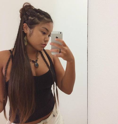 http://streetgrl.tumblr.com/post/157157693702