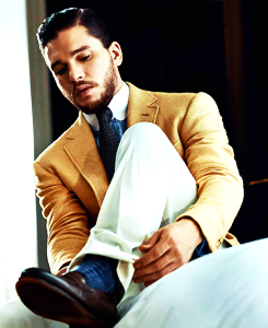  Kit Harington in Esquire UK (February 2014) 