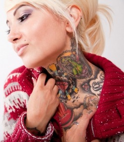 Women with tatoos