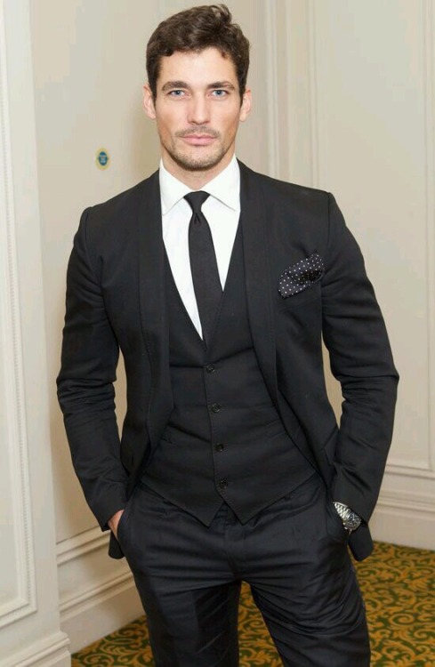 aukatr:  GOD in SUIt  TGIF ‘Morning ladies (Sorry for many DG posts, I just don’t get tired of him)  lvfkd naughtyartemisa nautiemm eguzkilorea lisett1230 ohmyheavans @varuavaikawa