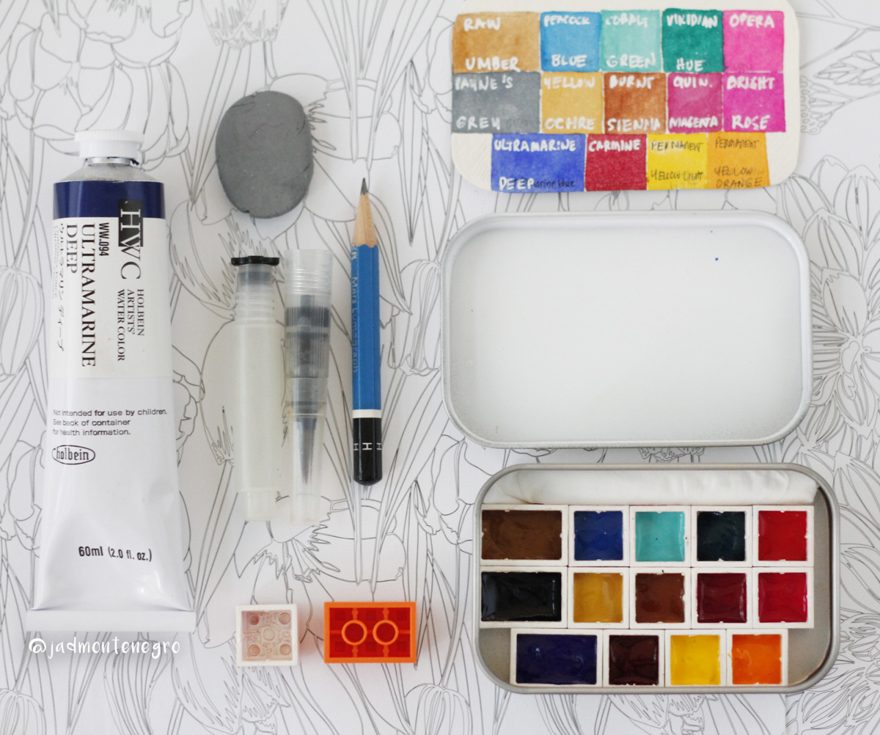 Watercolor: DIY Lego Travel Watercolor Kit