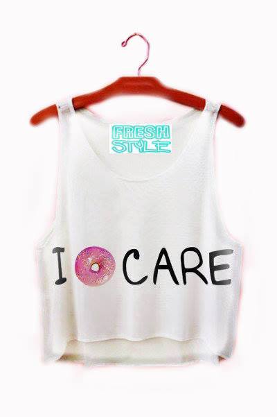 jorialsa97:  keepcalmandmakemedream:  Queres ganhar este crop top? http://inthemoonlightshadow.blogspot.pt/2013/08/giveaway.html vê aqui como :D  ESTAMOS A OFERECER, TOCA A PARTICIPAR! 