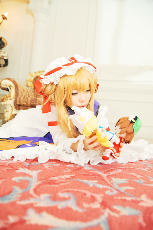 Porn Pics Touhou Project - Yakumo Yukari (Tenshi Myu)