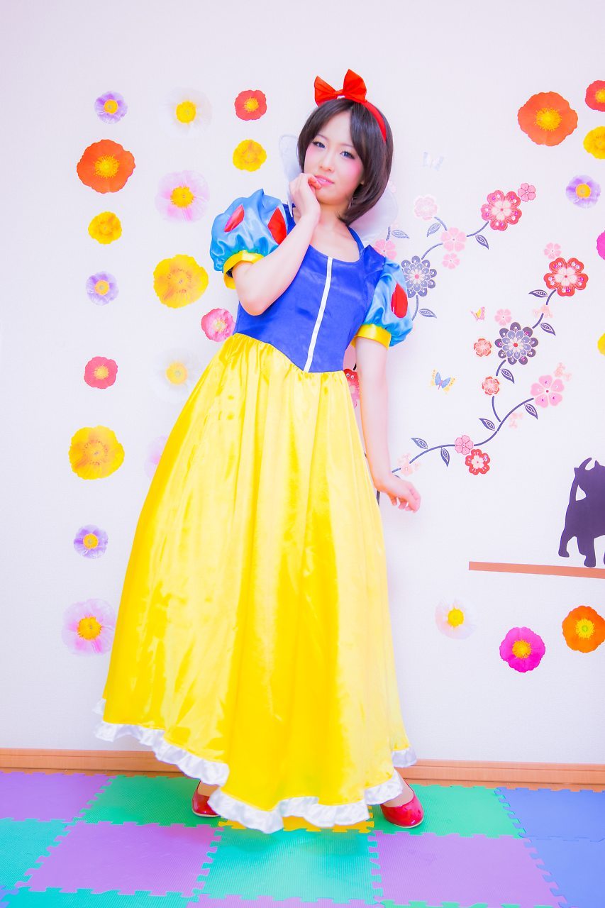 Snow White &amp; The seven Dwrafs - Snow White (Yuka) 4