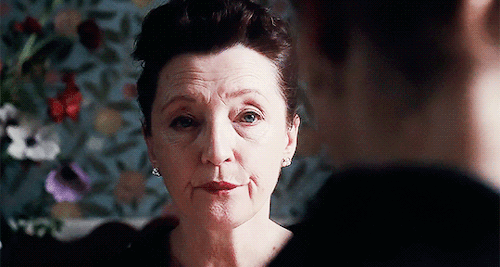 queenoftherebels:Lesley Manville and Vicky Krieps in ‘Phantom Thread’ (2017)
