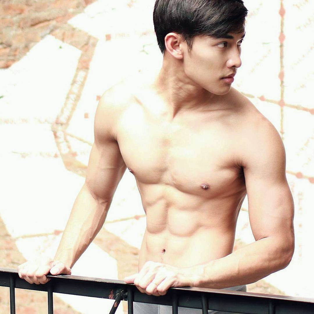 aznboysparadise:IG: scissormankung 