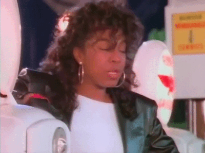 rollingstone: 10 essential Natalie Cole songs.