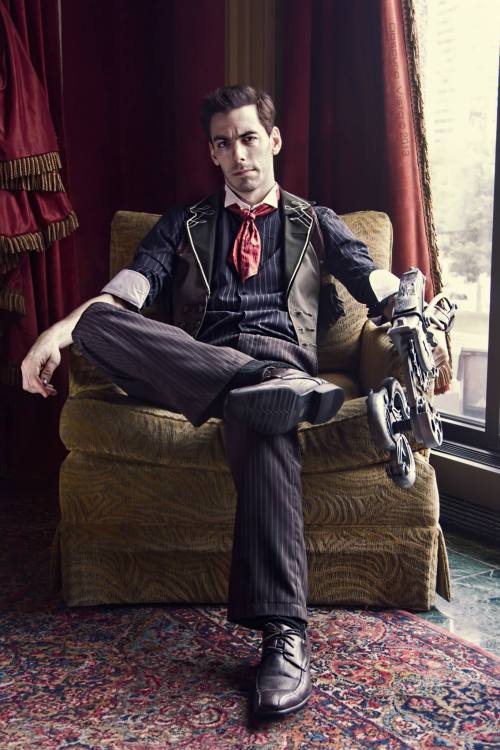 zacloudseth:  Photoset of my Booker DeWitt from Otakon. I actually really enjoyed this cosplay. It was very easy to wear around and I just love the game/series so much!! Photos by Obscura Vista  Booker DeWitt - Zacloudseth 