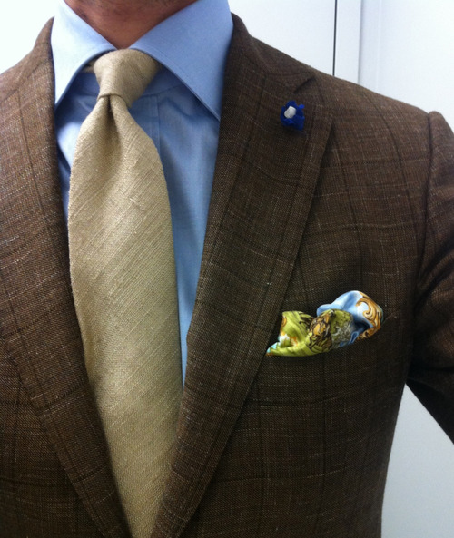 suitdup:  Simple but not so simple and thus pretty cool.  WOW