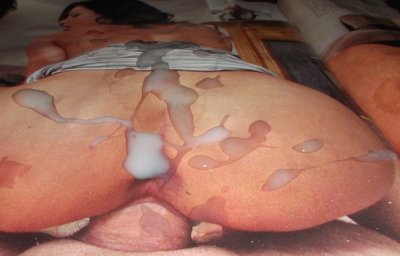stickyjizzypages:  Cum-dump Katie gets jizzed again 