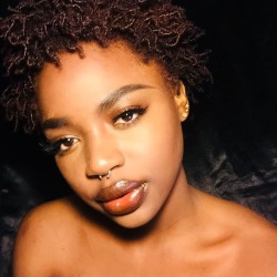 african-pyrite:A photo set of me finally embracing my natural hair