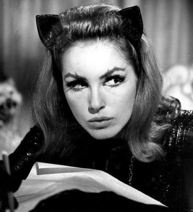 ghettogotth:Catwoman 🐈‍⬛ Julie Newmar (1966), Eartha Kitt (1967), Michelle