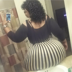 superdomebooty504:  Get you a big girl  DAMN